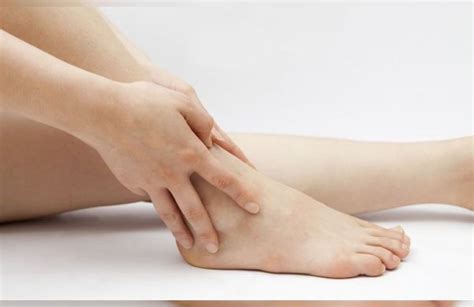 ayak bileği eklemi tedavisinin pürülan artriti
